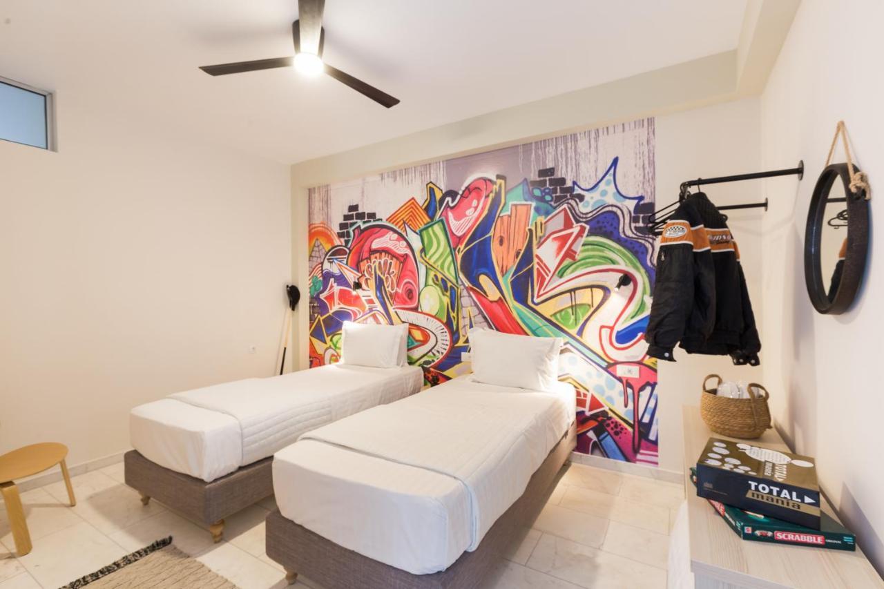 Lux Villa Mia With Heated Pool, 2Km To Beach & Childrens Area! Mikro Metochi 外观 照片