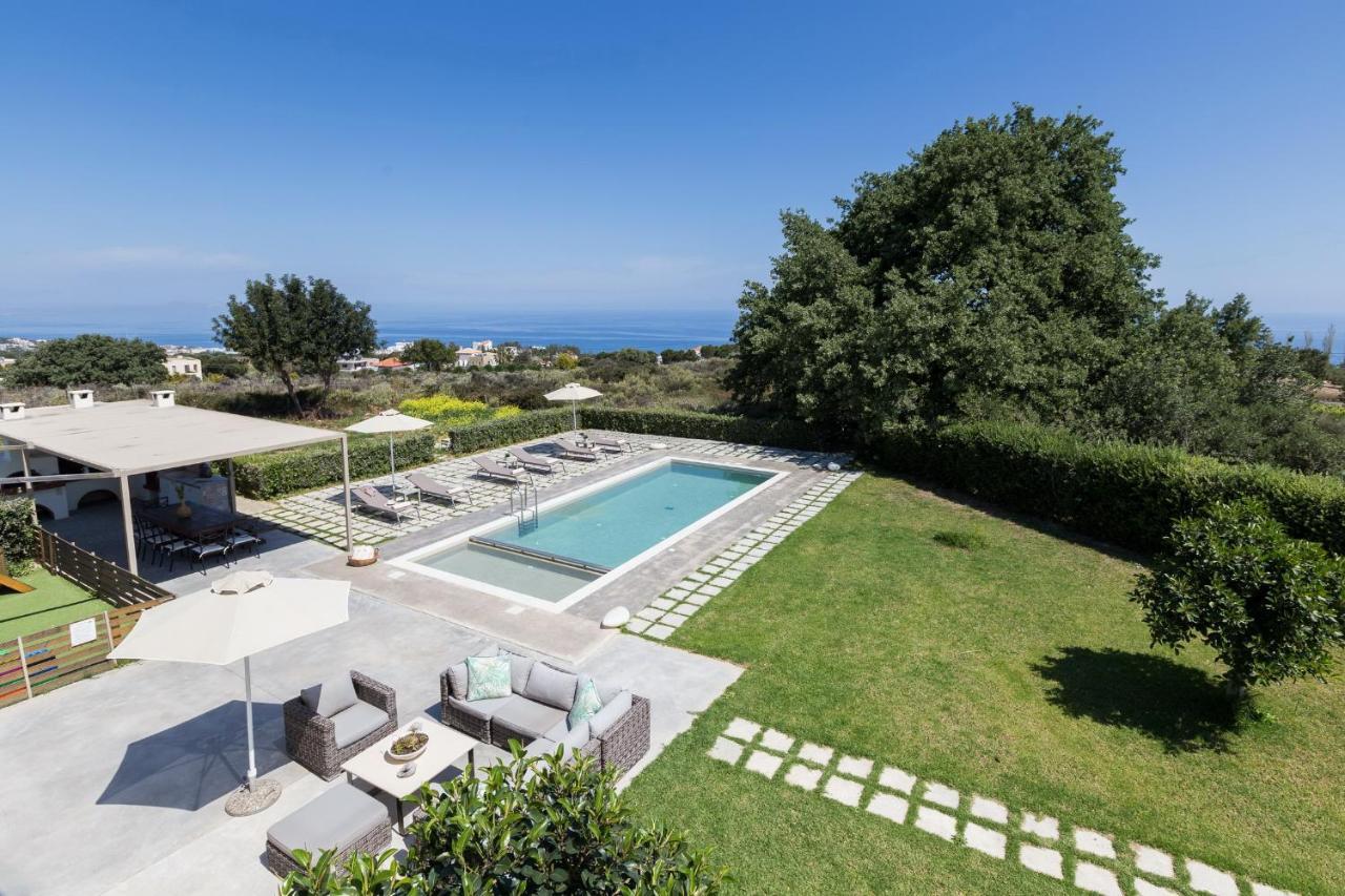 Lux Villa Mia With Heated Pool, 2Km To Beach & Childrens Area! Mikro Metochi 外观 照片